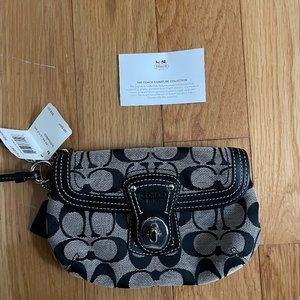 NWT Coach wristlet